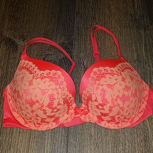 Victoria Secret Very Sexy 34D - Picture 1 of 3